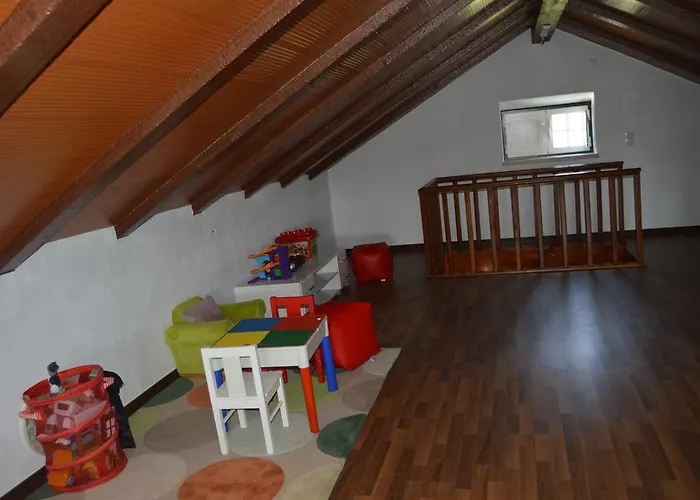 Casinha Da Avo Maria Feriehus Alcobaça